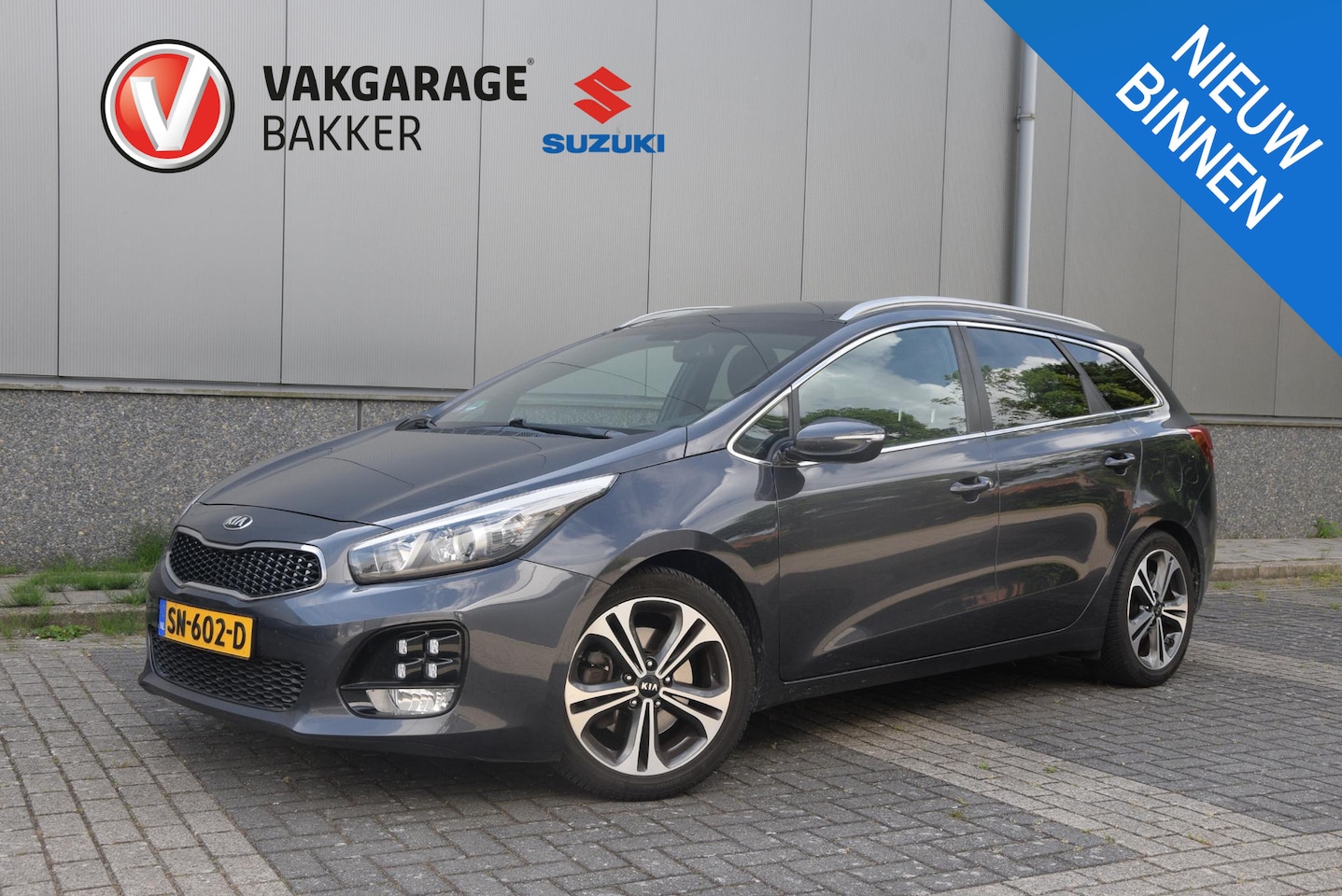 Kia Cee'd Sportswagon - 1.0 T-GDi GT-Line Edition | Dealer onderhouden | Schuif-kantel dak | Stuur/-stoelverwarmin - AutoWereld.nl