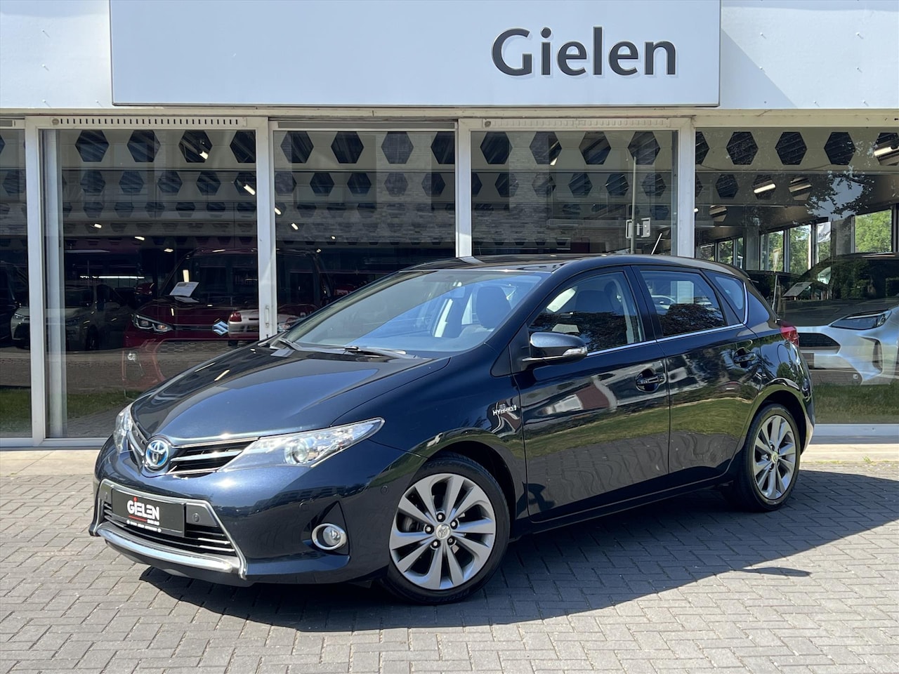 Toyota Auris - 1.8 FULL HYBRID 5DR CVT - AutoWereld.nl