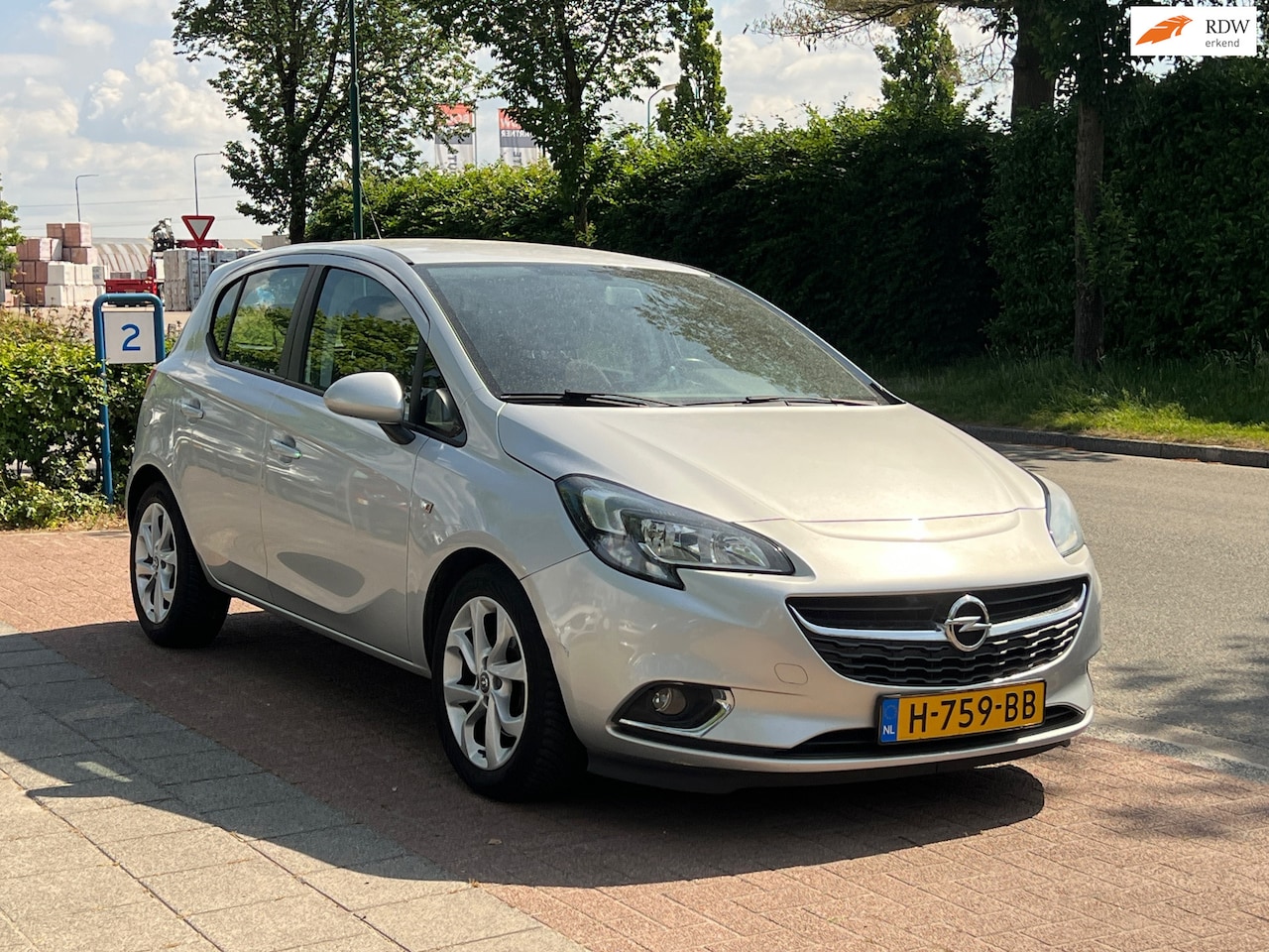 Opel Corsa - 1.3 CDTI Edition * APK 02-2027 - AutoWereld.nl