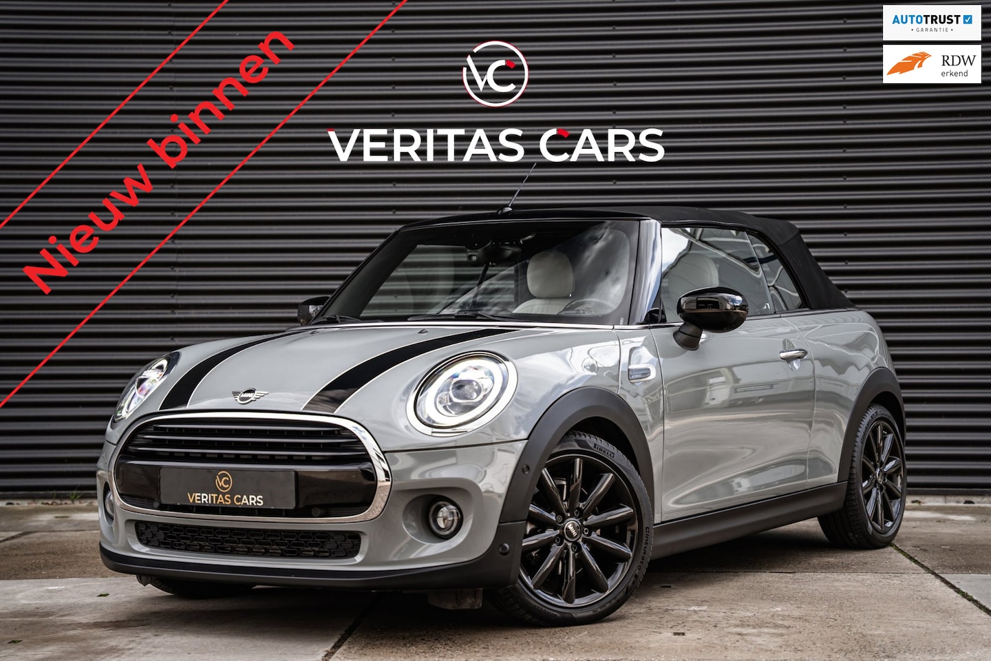 MINI Cabrio - 1.5 Cooper Chili 136PK Automaat|Full Led|CarPlay|Stoelverwarming|Cruise|Keyless e.o. - AutoWereld.nl