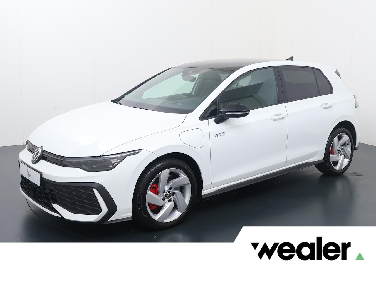 Volkswagen Golf - 1.5 eHybrid GTE | 272 PK | Head-up display | Adaptive cruise control | Matrix LED koplampe - AutoWereld.nl