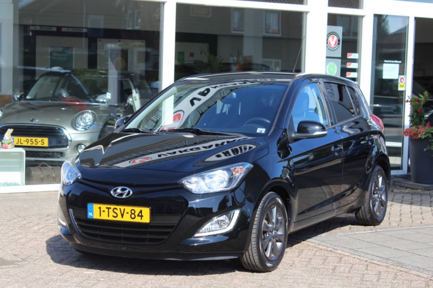 Hyundai i20 - 1.2i i-Deal 1.2I I-DEAL - AutoWereld.nl
