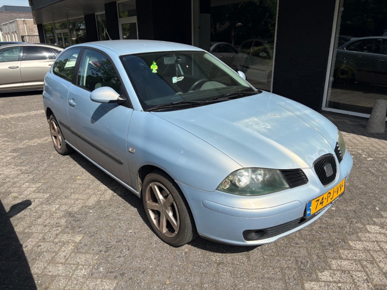 SEAT Ibiza - 1.4-16V STYLANCE only export - AutoWereld.nl