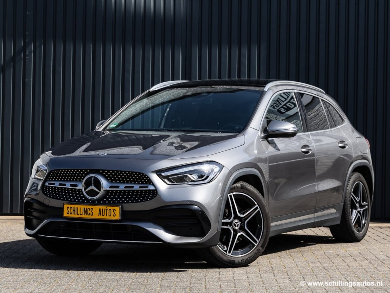 Mercedes-Benz GLA-Klasse - 200 AMG Line Panoramadak Navi Automaat 120KW - AutoWereld.nl