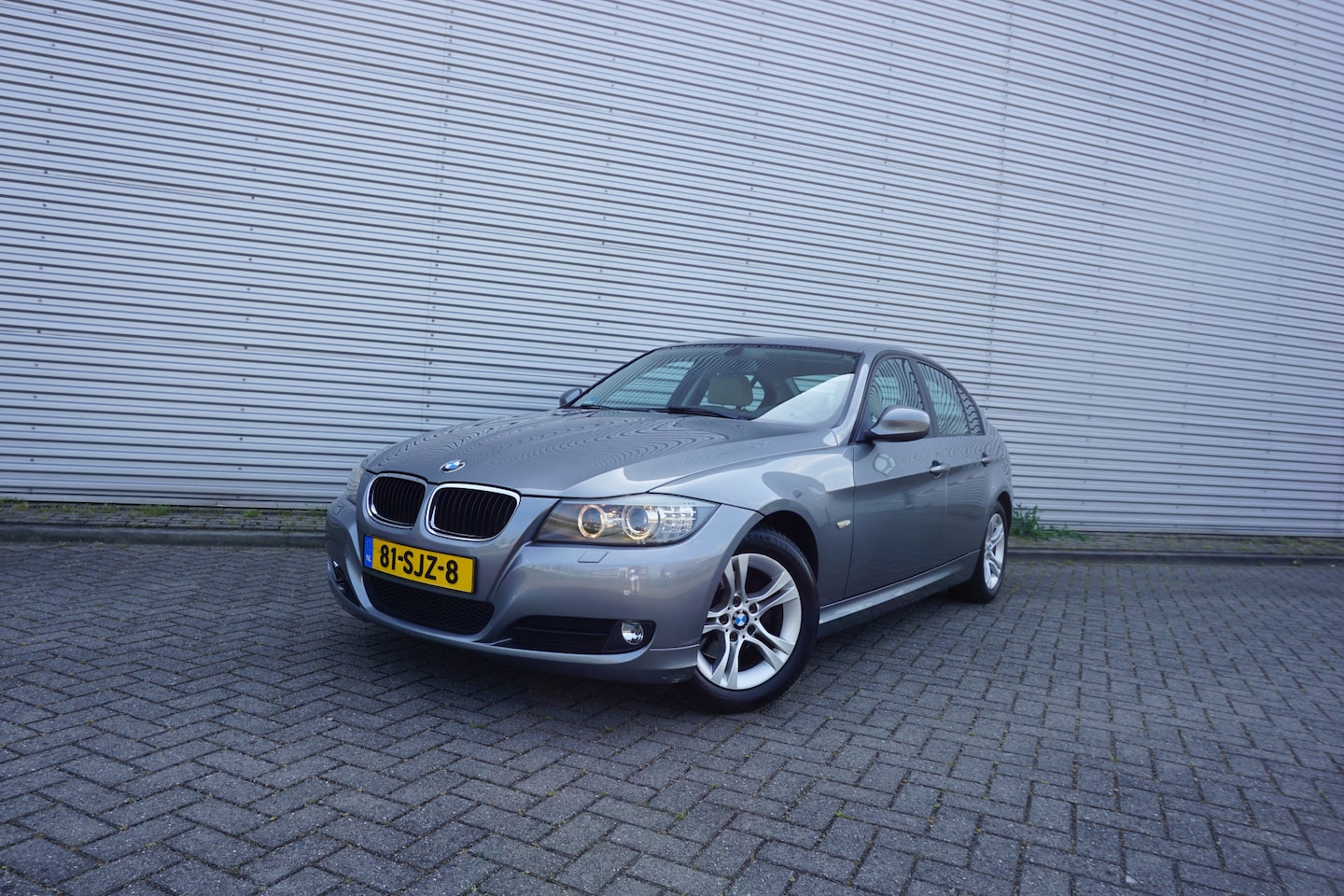 BMW 3-serie - 318i Corporate Lease Luxury Line Climate / Navi / Cruise / Leder / Parkeers. / Lm velgen / - AutoWereld.nl