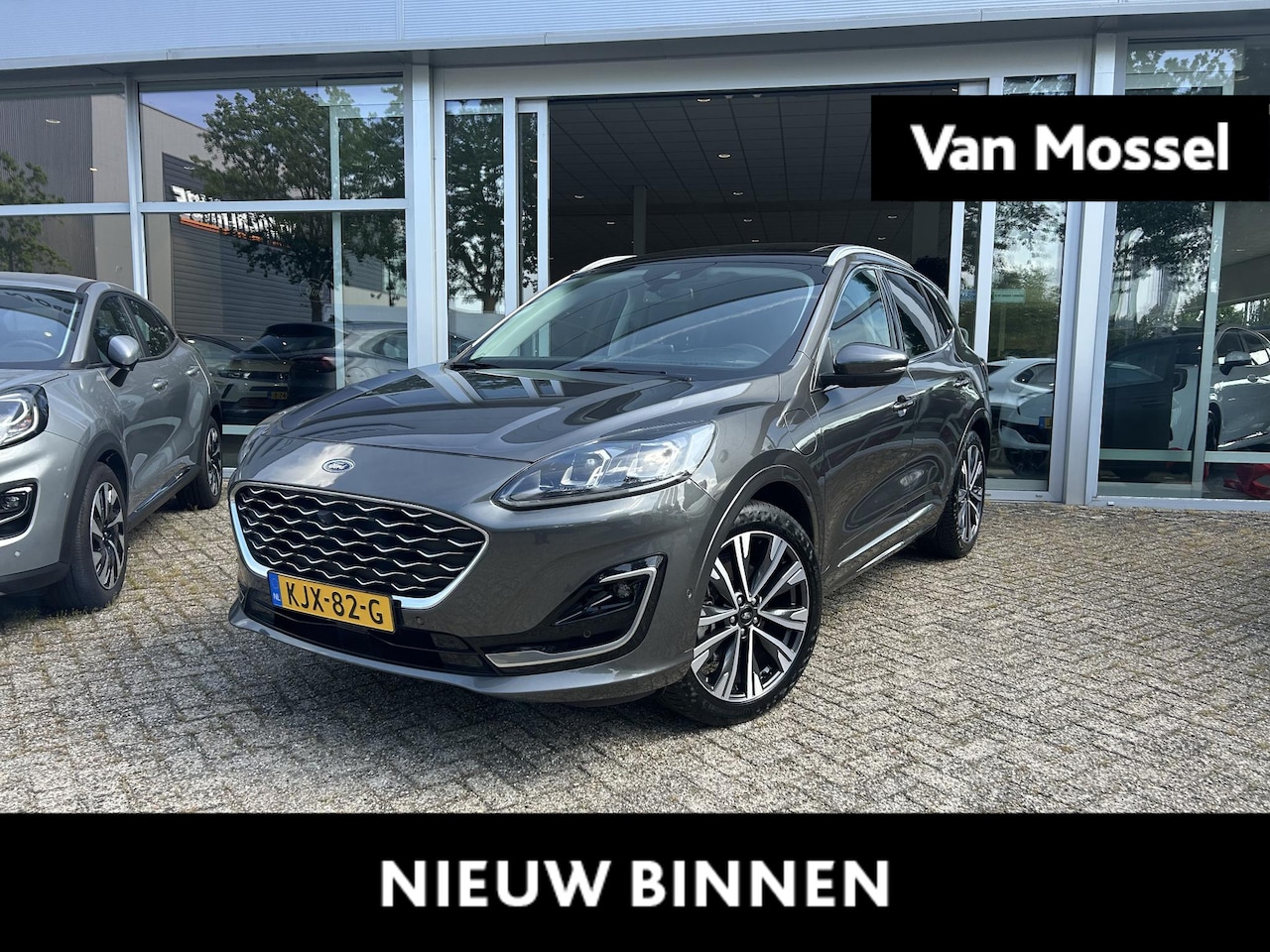 Ford Kuga - 2.5 PHEV Vignale Panoramadak - lederen bekleding - 20 inch LM - AutoWereld.nl