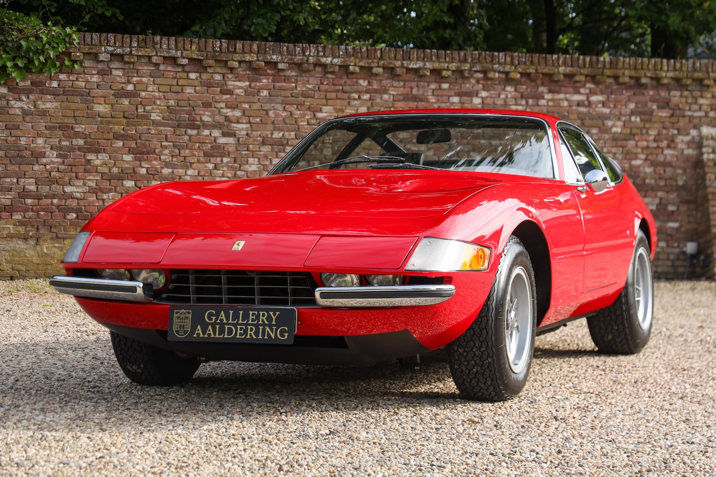 Ferrari 365 - GTB/4 Daytona "with French history" Genuinely authentic - Still with original materials fr - AutoWereld.nl