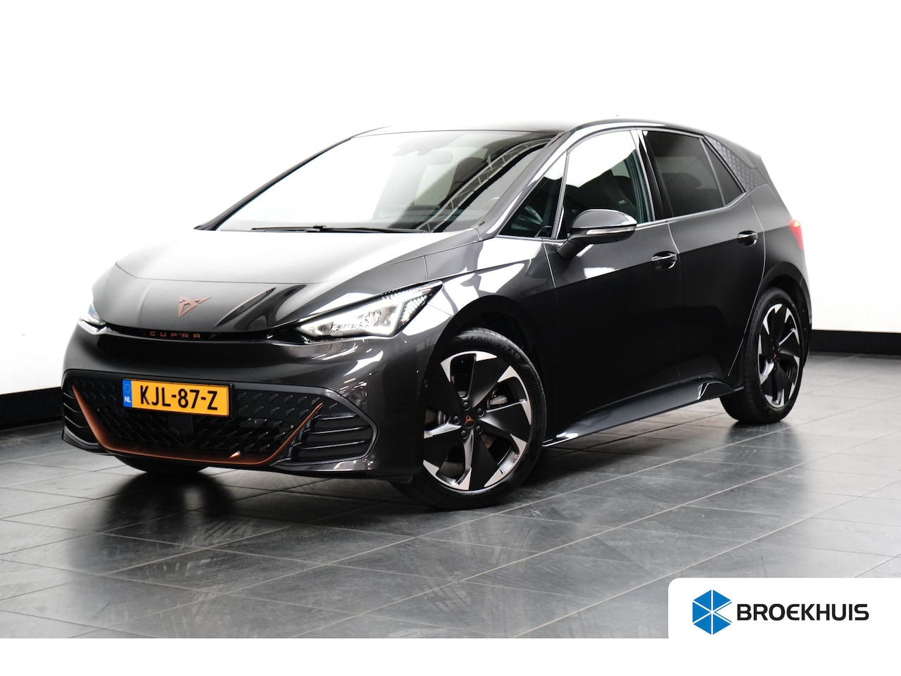 CUPRA Born - 230pk 62 kWh Performance | Adaptive Cruise | 360 Camera | Stuur & Stoelverwarming | 19" - AutoWereld.nl