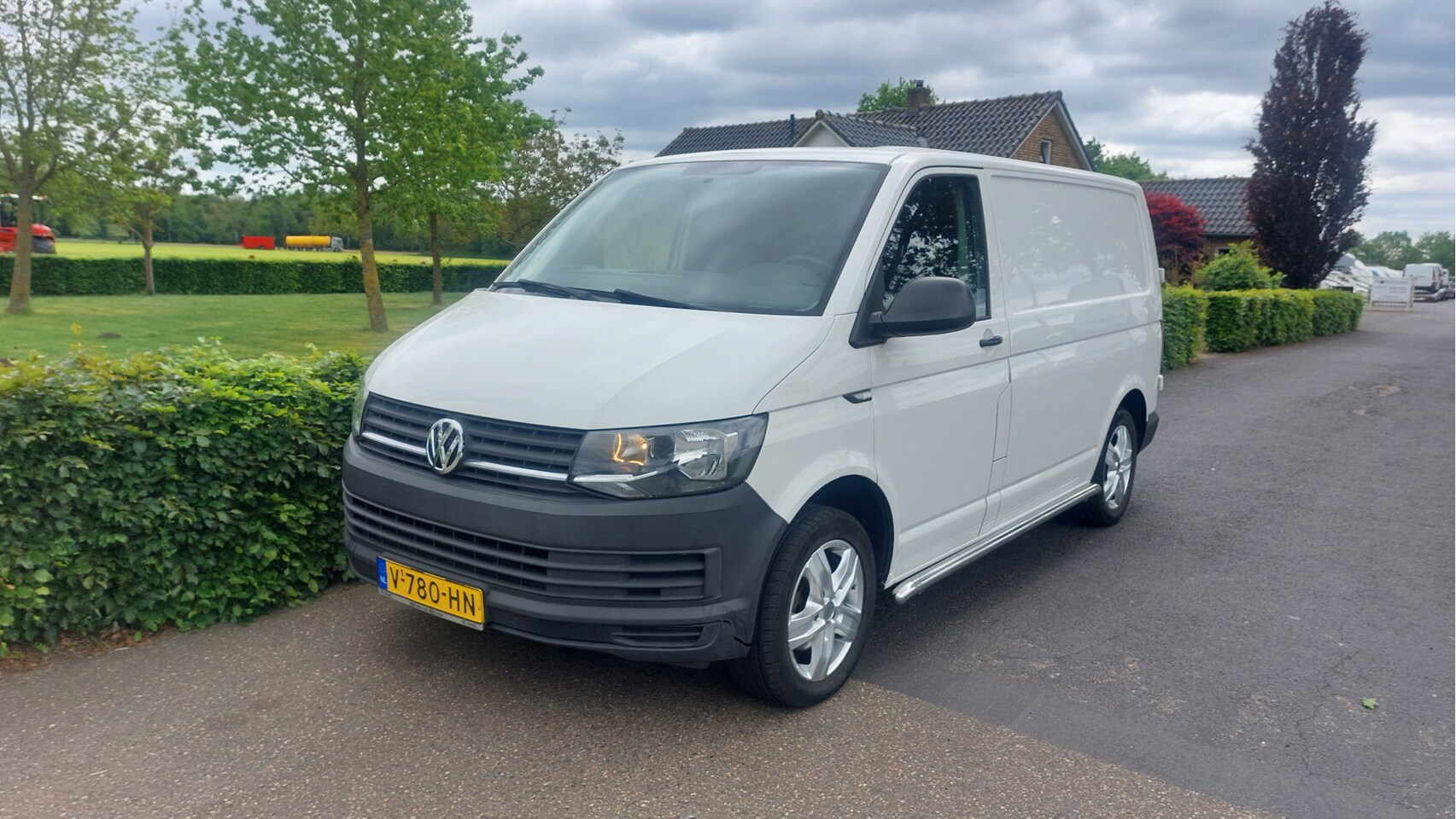 Volkswagen Transporter - 2.0 TDI L1H1 AIRCO BJ 2017 - AutoWereld.nl
