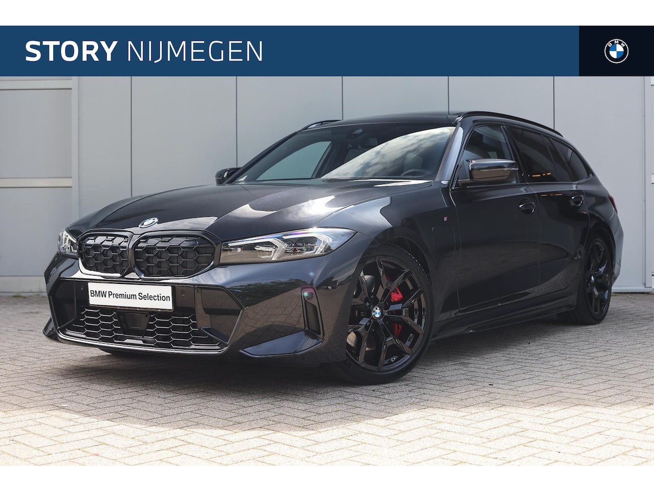 BMW 3-serie Touring - 330e M Sport Automaat / Trekhaak / Panoramadak / Sportstoelen / Comfort Access / Adaptieve - AutoWereld.nl
