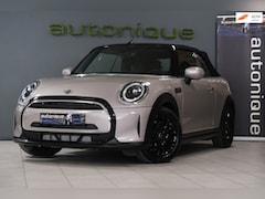 MINI Cabrio - 1.5 Cooper Yours *UNIEK 3.015km HELEMAAL ALS NIEUW* Leder/Automaat/Stoelverw