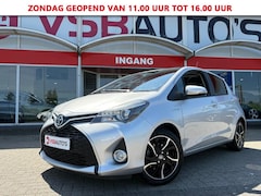 Toyota Yaris - 1.5 HYBRID BI-TONE AUT.PANO-DAK NAVI CAMERA CRUISE AIRCO LMV PDC