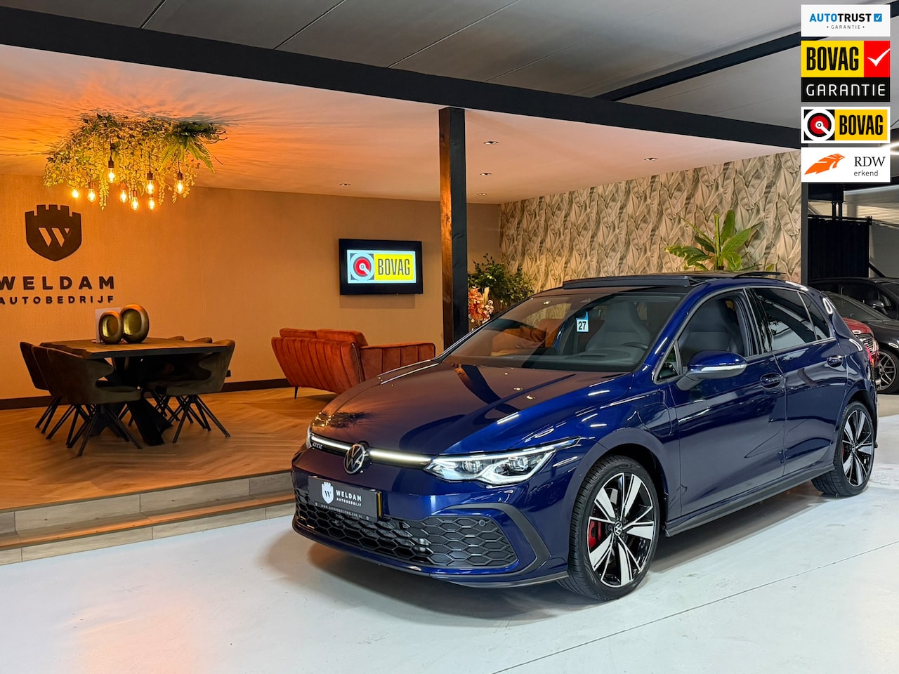 Volkswagen Golf - 8 GTE|245pk|SOH 98,56%|Plug-in Hybrid|Pano|IQ.Light|IQ.Drive|Head-up|Elektrische Trekhaak| - AutoWereld.nl