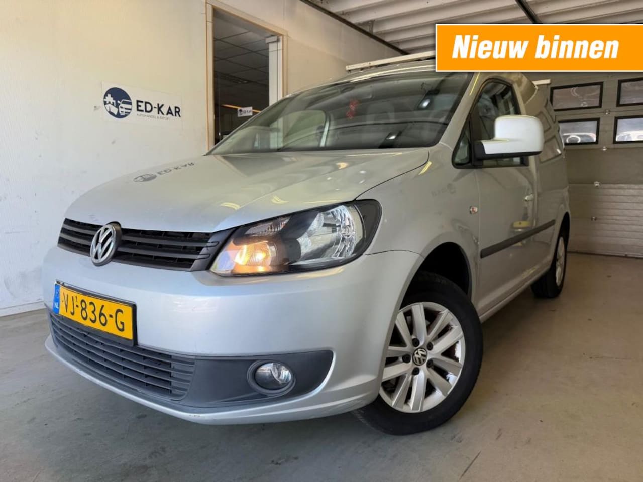 Volkswagen Caddy - 1.6 TDI AIRCO LMV PDC 1STE EIG. RIJDT GOED NAP APK - AutoWereld.nl
