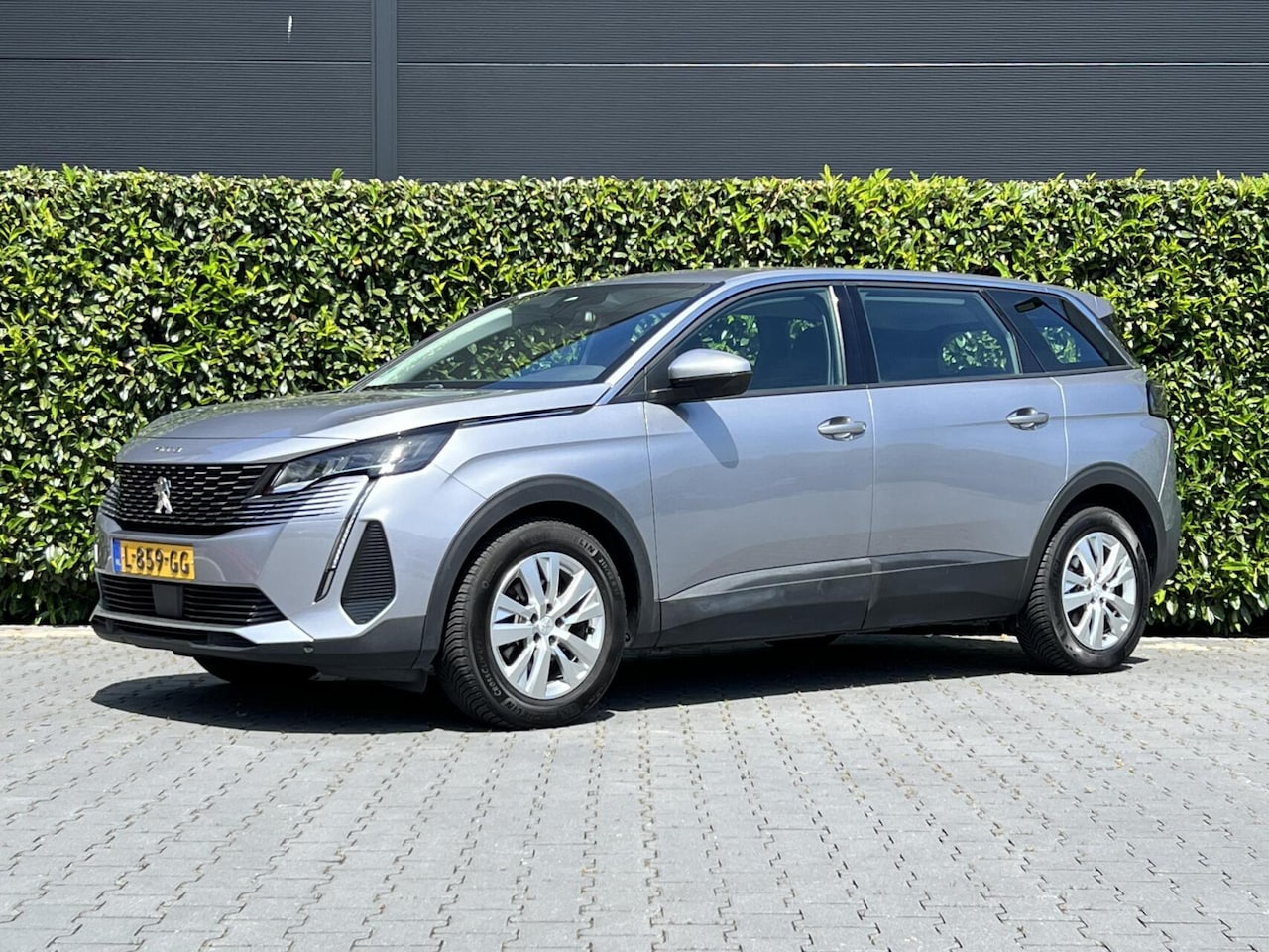 Peugeot 5008 - 1.2 PureTech Blue Lease Active 1.2 PureTech Blue Lease Active, NIEUW MODEL, 7-PERSOONS, NL AUTO, NAP LOGISCH, NAVIGATIE, - AutoWereld.nl