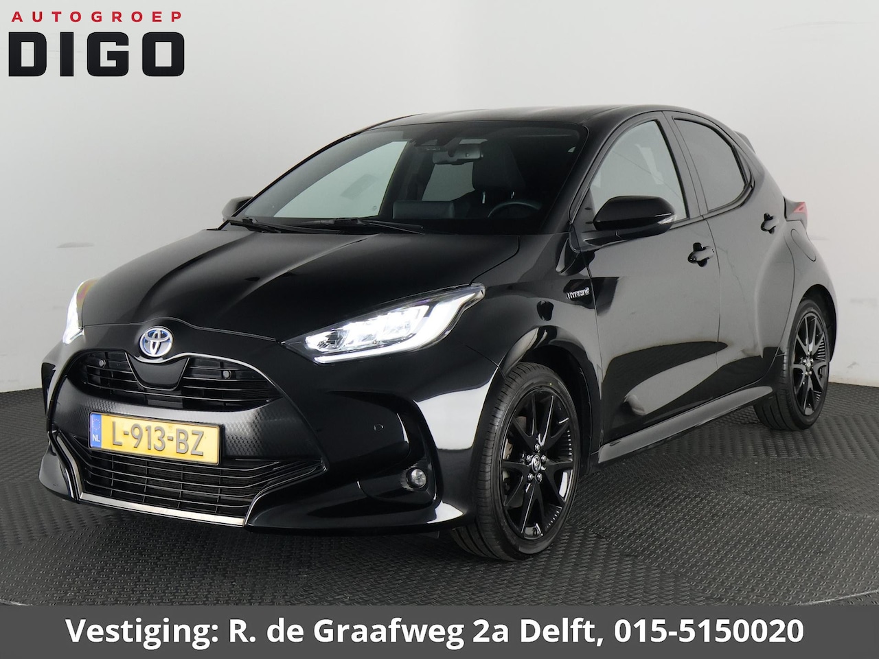 Toyota Yaris - 1.5 Hybrid Executive | JBL speakers | Headup display| Leder interieur | Stoelverwarming - AutoWereld.nl