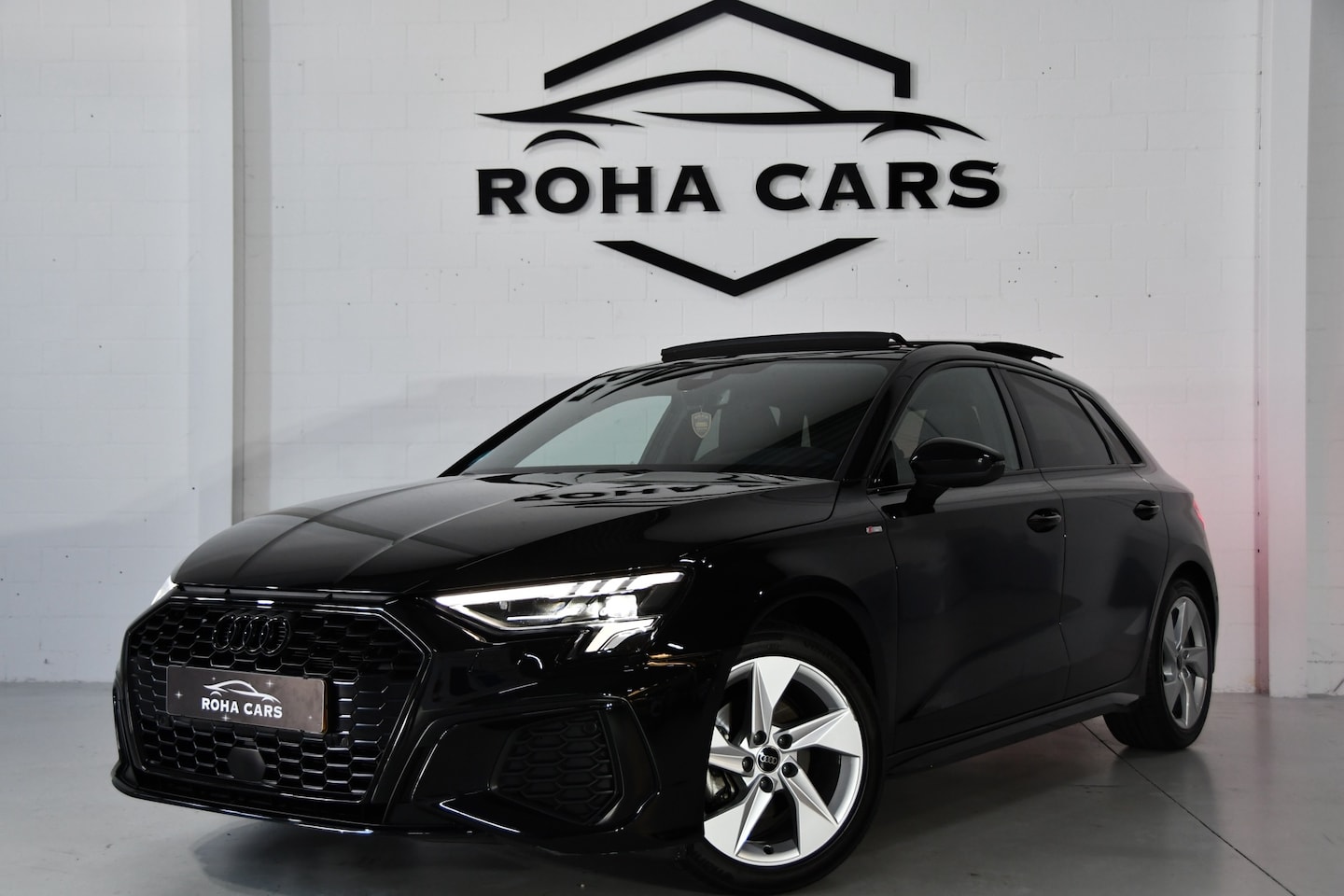 Audi A3 Sportback - 35 TFSI 3x S-line edition, Pano, B&O, Cam - AutoWereld.nl