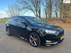 Ford Focus Wagon - 1.5 Titanium | ST-Line | Aut. | Camera | APK 11-'26