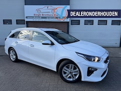 Kia Cee'd Sportswagon - Ceed 1.5 T-GDi Dyn.P MHEV AUT KEYLEES CAMERA LEER INRUIL MOG