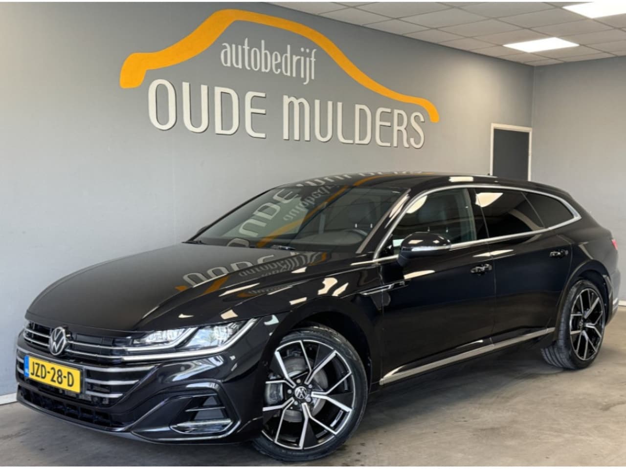 Volkswagen Arteon Shooting Brake - 1.4 TSI eHybrid R-Line Camera/Stoelverwarming/Navi - AutoWereld.nl