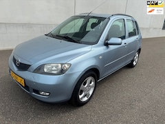 Mazda 2 - 2 1.4 Touring Airco