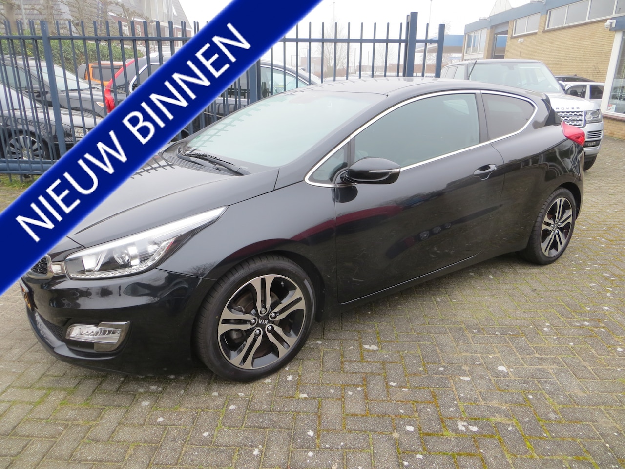 Kia Pro cee'd - 1.6 GDI BusinessLine-NAVI-CAM-CRUISE-NAP-NETJES! - AutoWereld.nl