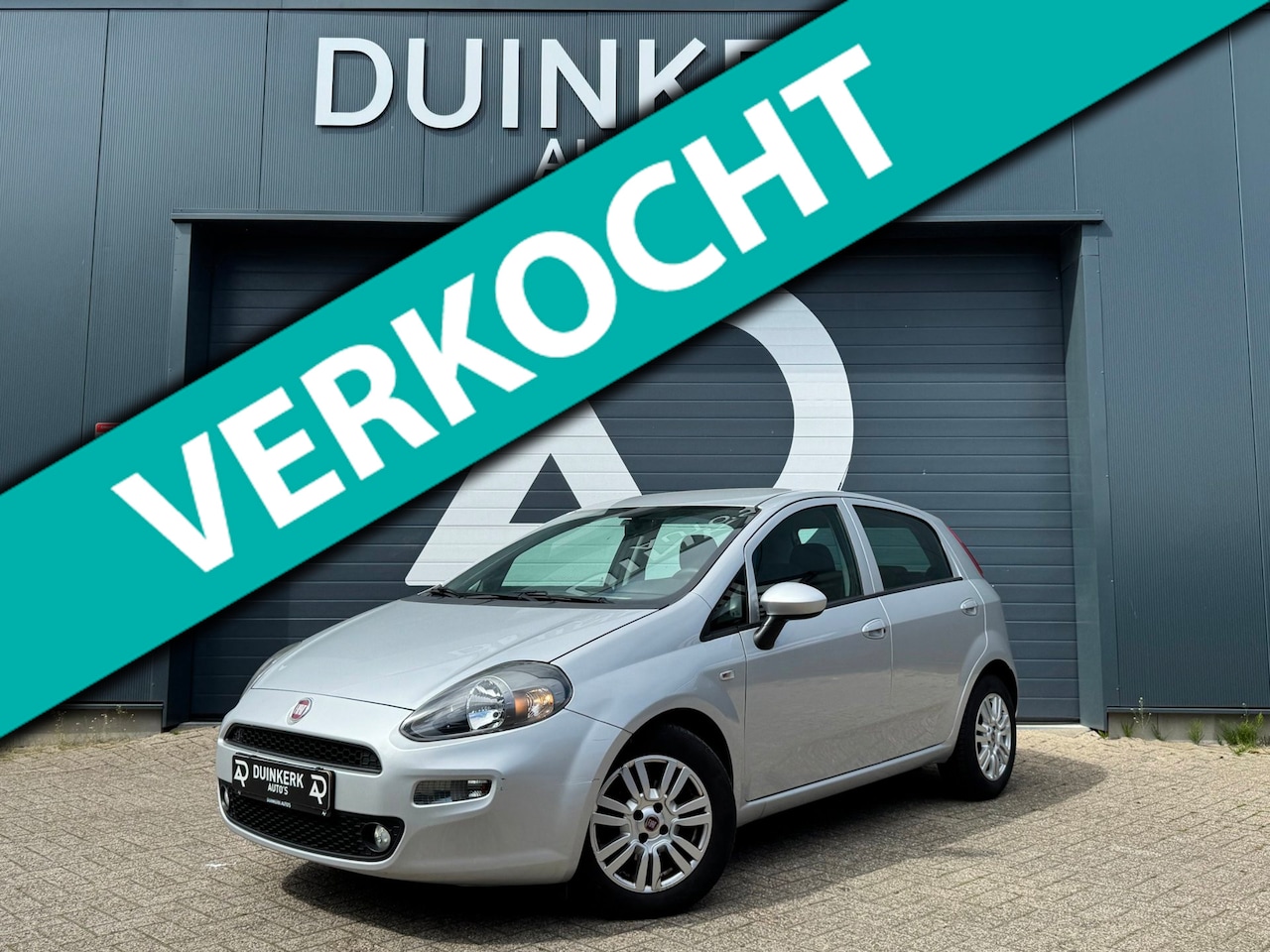 Fiat Punto Evo - 0.9 TwinAir Lounge | Airco | Parkeersensoren | NAP - AutoWereld.nl