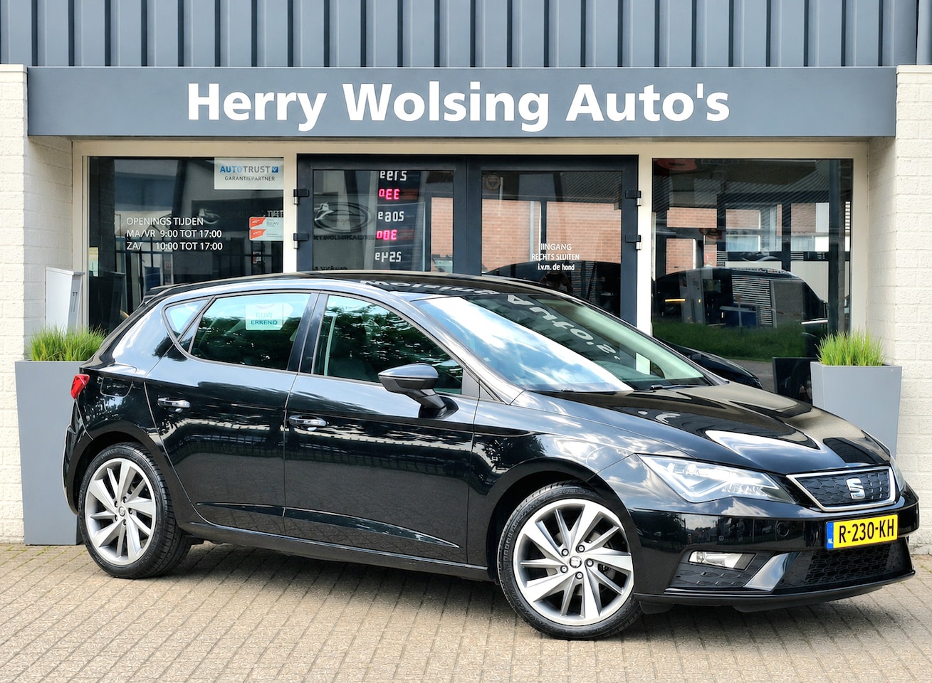 SEAT Leon ST - 1.0 EcoTSI Style Business Intense DSG Autom - AutoWereld.nl