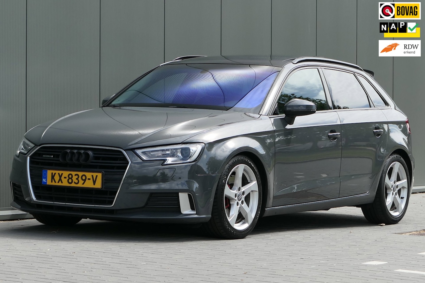 Audi A3 Sportback - 2.0 TFSI quattro S-line NAP B&O Pano Leder - AutoWereld.nl