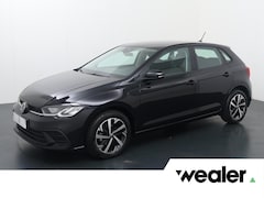 Volkswagen Polo - 1.0 TSI Life | 95 PK | Adaptive cruise control | Parkeersensoren | 16" LM velgen | Apple C