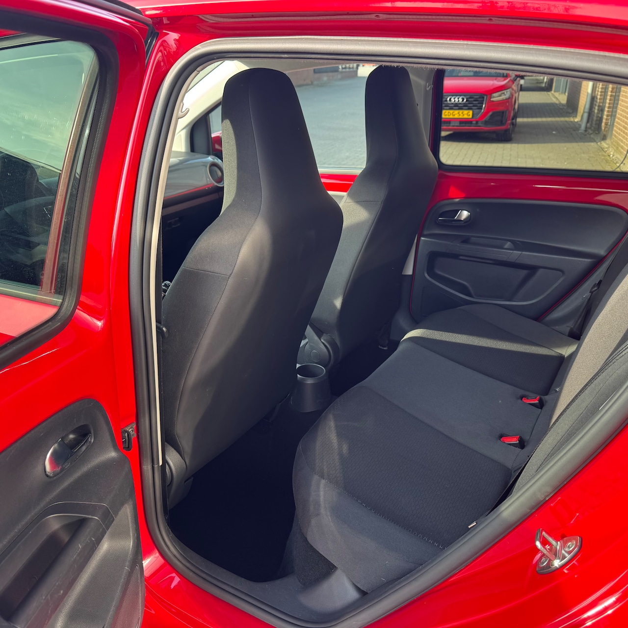 SEAT Mii - 1.0 Sport Dynamic AIRCO/NAV/BLUETOOTH/STOELVERWARMING/LM VELGEN/ALL SEASON