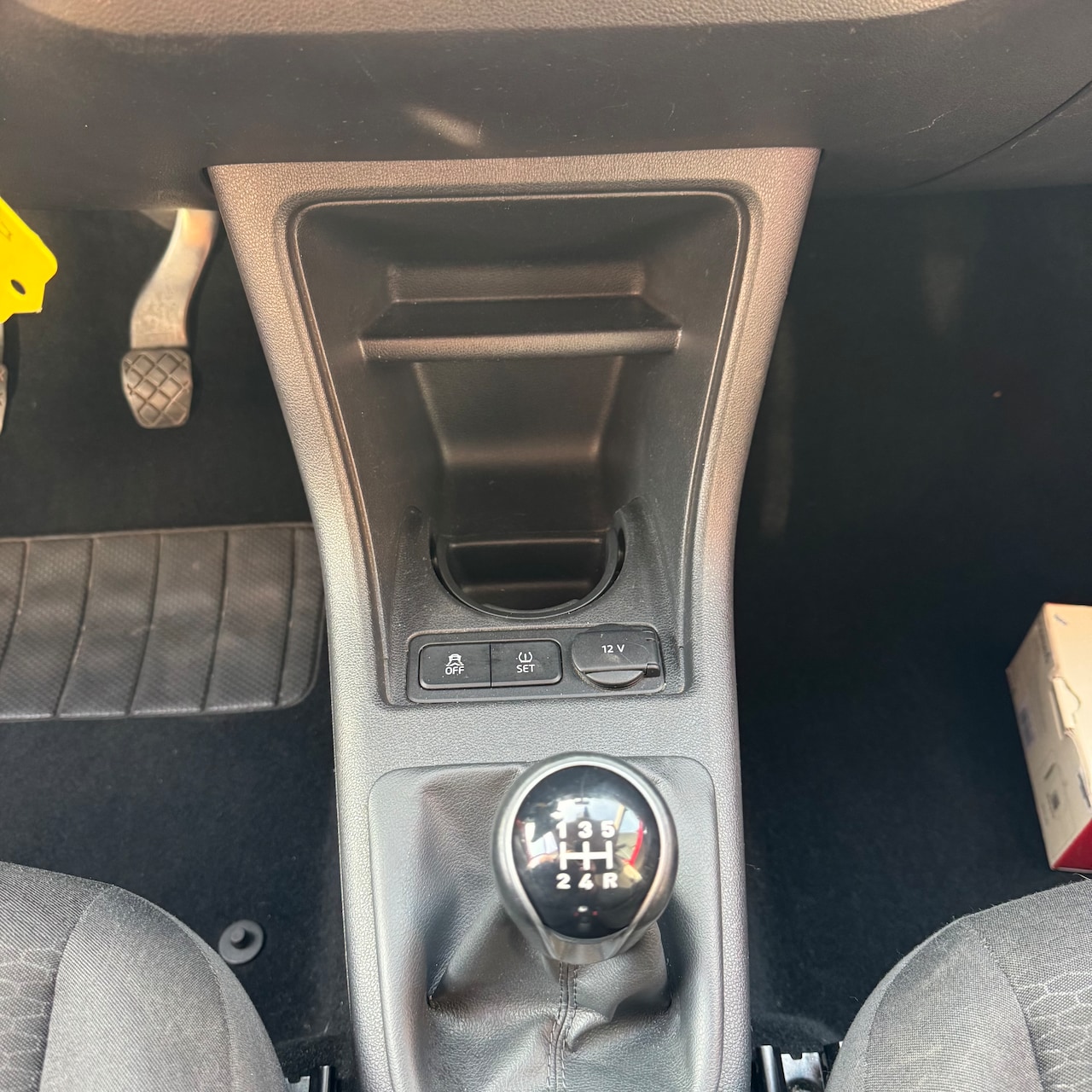 SEAT Mii - 1.0 Sport Dynamic AIRCO/NAV/BLUETOOTH/STOELVERWARMING/LM VELGEN/ALL SEASON
