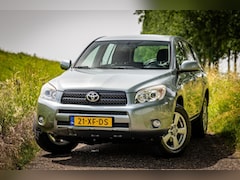 Toyota RAV4 - 2.0 VVTi Executive |Nap |4x4 |Trekhaak |Cruise