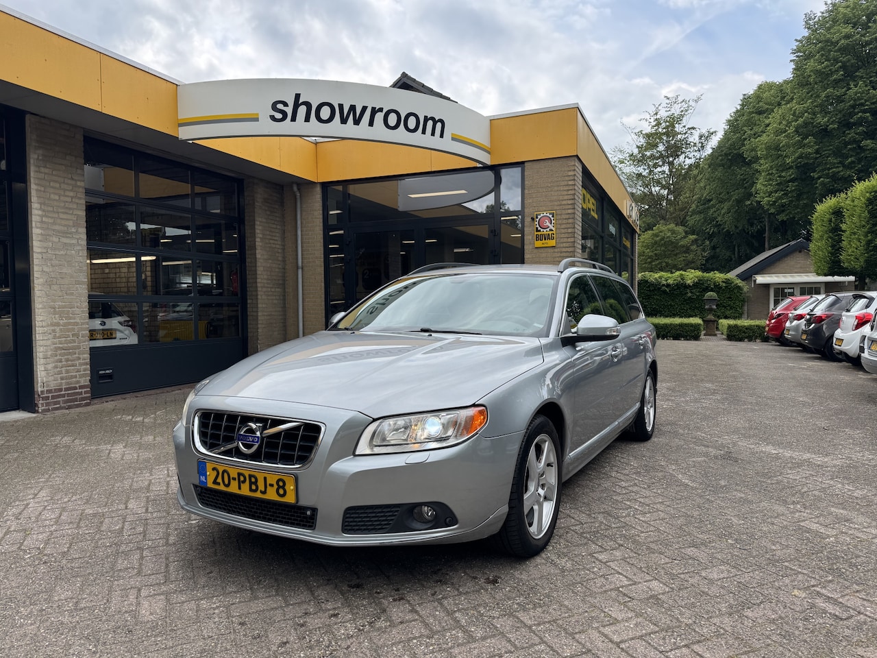 Volvo V70 - 2.0 D3 Kinetic Climate Control Leder Navi - AutoWereld.nl