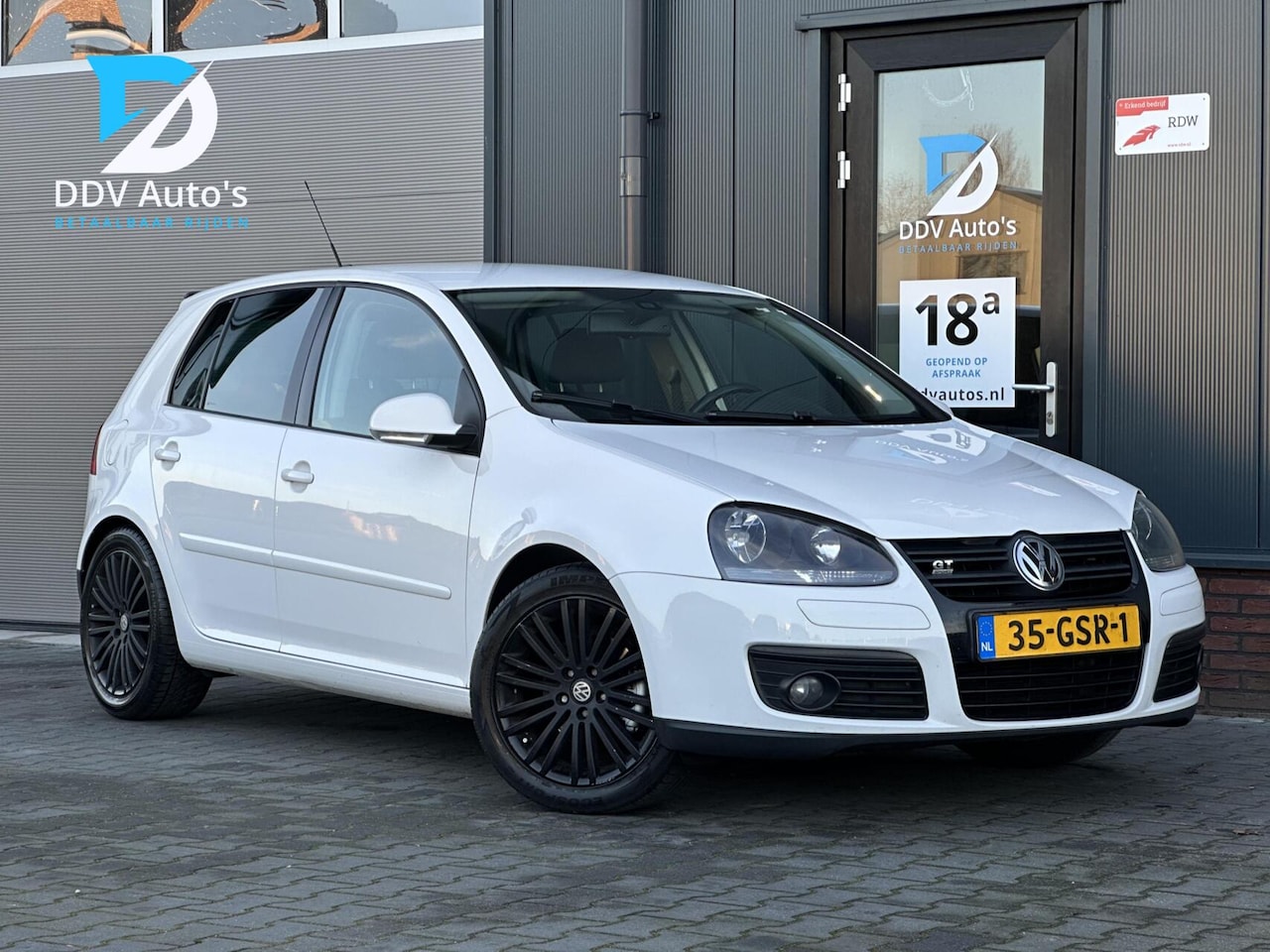 Volkswagen Golf - 1.4/123pk TSI GT Sport|Nwe APK|Cruise|Climate|Org. NL|Navi|5 deurs|17" LMV - AutoWereld.nl