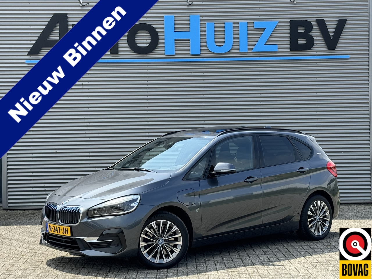BMW 2-serie Active Tourer - 225xe iPerformance High Executive LED ACC Panoramadak Stuurwielverwarming Trekhaak Carplay - AutoWereld.nl
