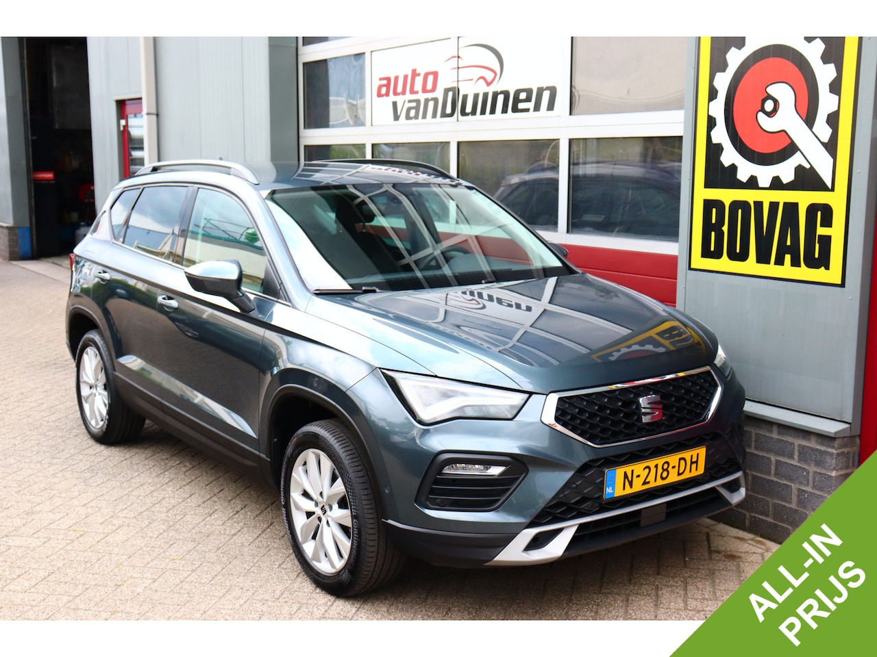 SEAT Ateca - 1.5 TSI Style Business Intense O.a: PDC, Camera, Carplay, Stoel+Stuurverw, Navi, Etc. All- - AutoWereld.nl