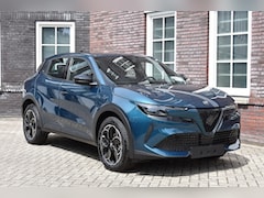 Alfa Romeo Junior - Elettrica 54kW 156pk Wij zijn op afspraak geopend Graag bellen voor uw komst