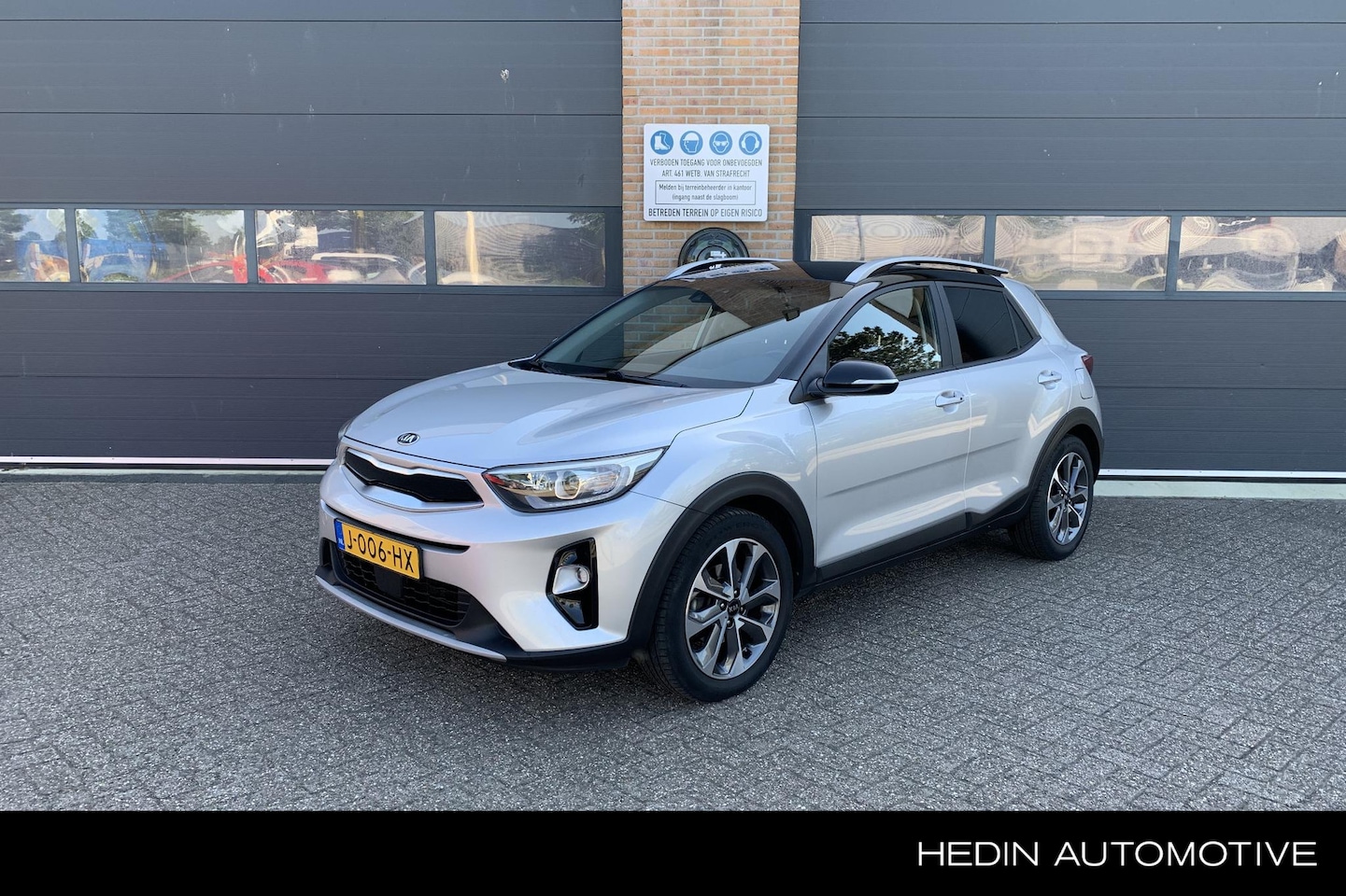 Kia Stonic - 1.0 T-GDi DynamicPlusLine Trekhaak | Keyless Entry | Navigatie | Achteruitrijcamera | Crui - AutoWereld.nl