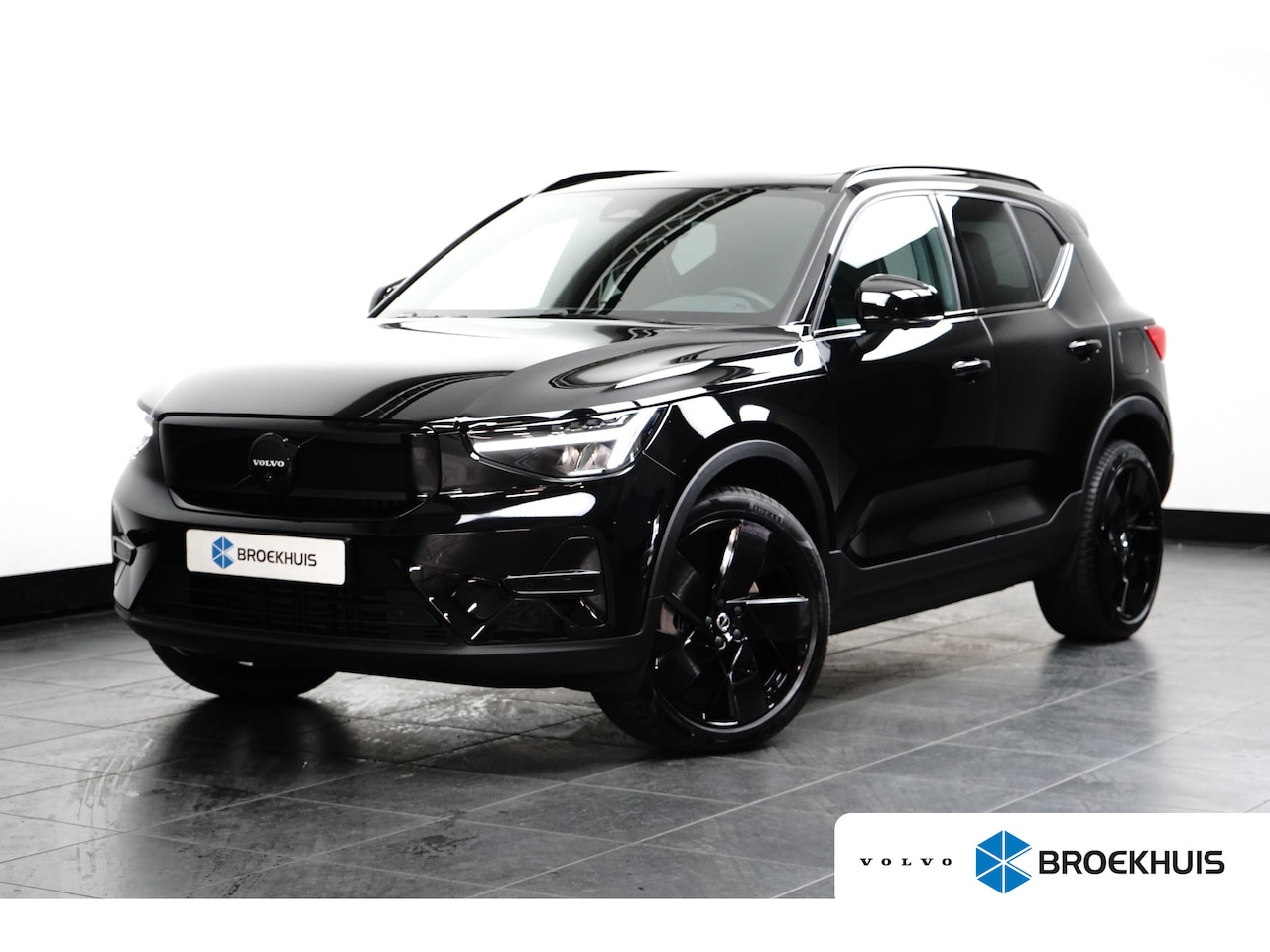 Volvo EX40 - Twin 300KW AWD Plus Black Edition | 360° Camera | Lounge-pakket[Connect Microtech/Nubuck ( - AutoWereld.nl
