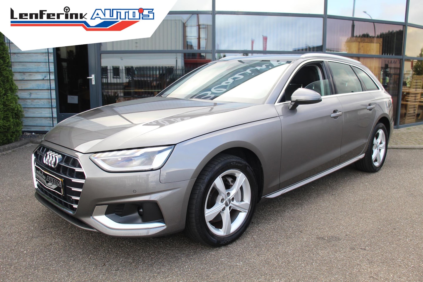 Audi A4 Avant - 40 TDI Launch edition Sport 190pk acc-lane assist sportstoelen ledverlichting keyless-go a - AutoWereld.nl