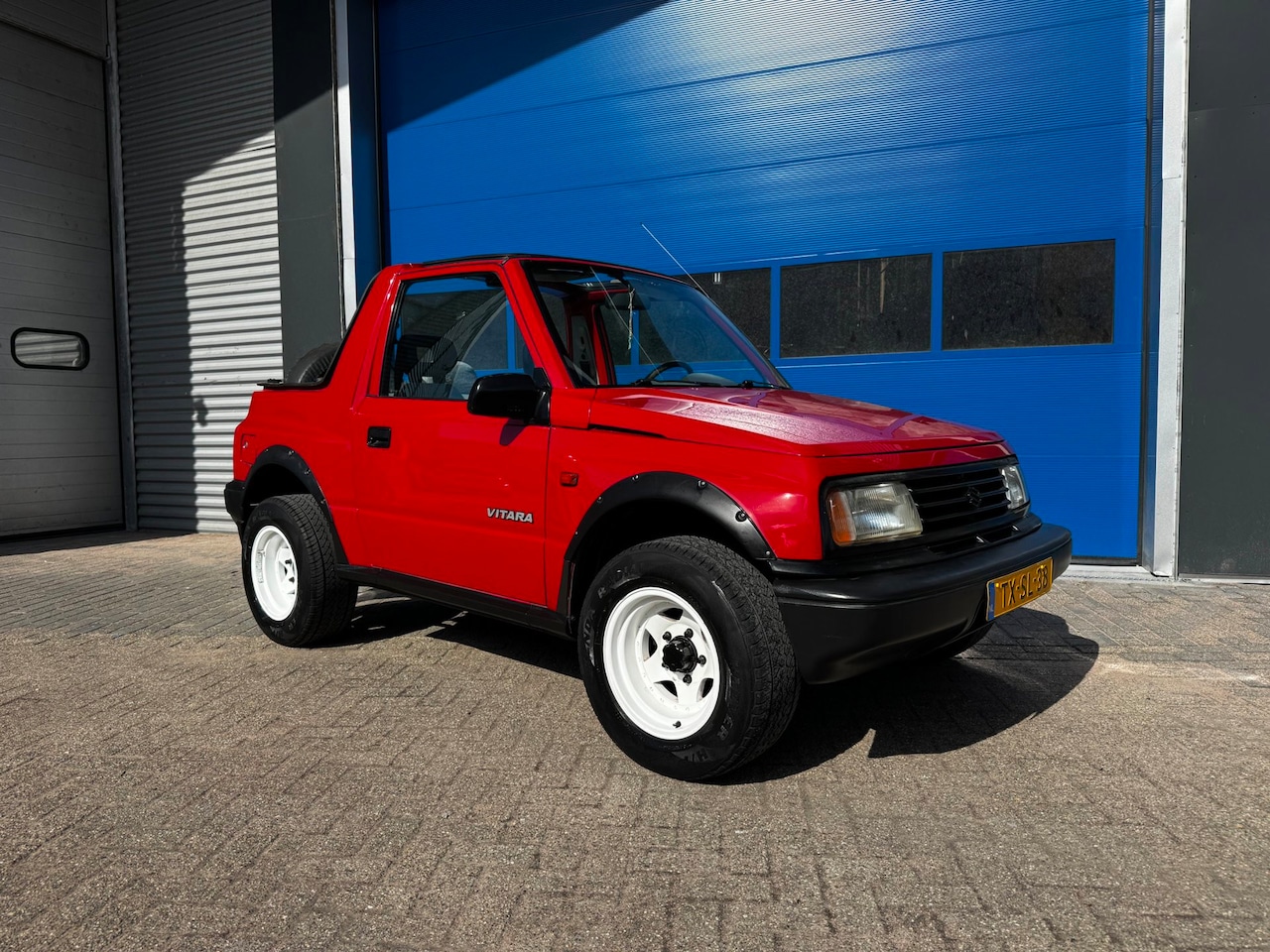 Suzuki Vitara - 1.6 JX *Hardtop* Groot onderhoud *Nieuwe koppeling* Trekhaak - AutoWereld.nl