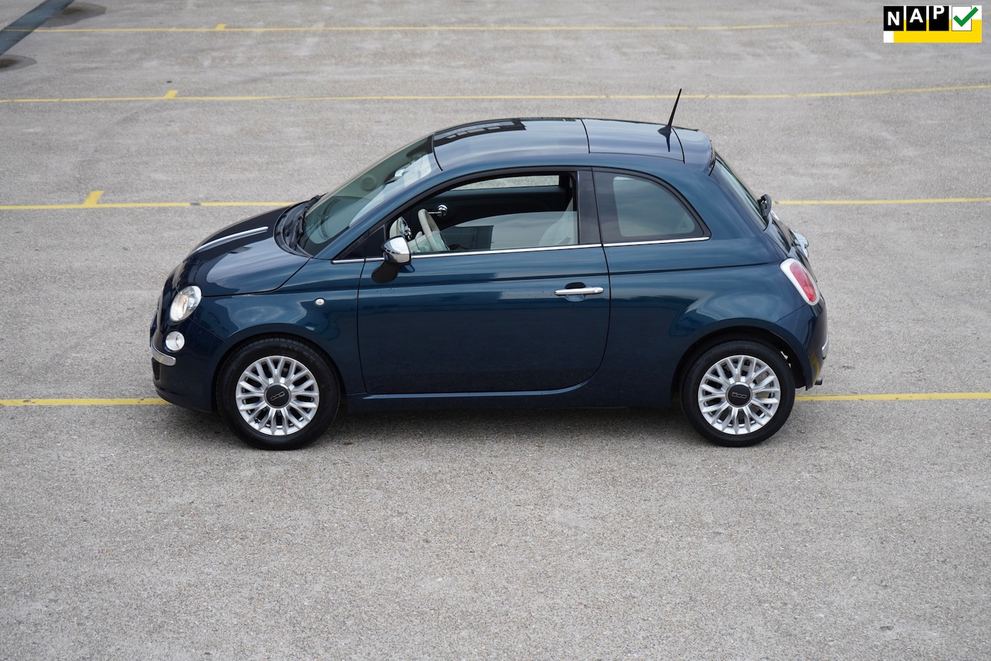 Fiat 500 - 0.9 TwinAir Turbo Lounge Automaat Skywindow - AutoWereld.nl
