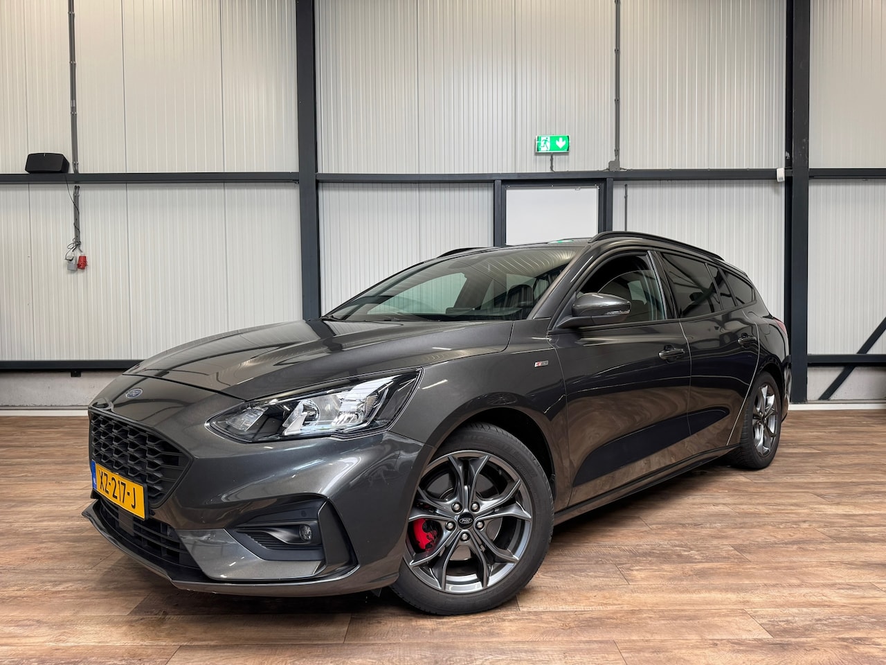 Ford Focus Wagon - 1.0 EcoBoost ST Line Business / LEDER / NAVI / CLIMA / Apple Carplay / - AutoWereld.nl