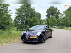 Alfa Romeo Giulietta - 2.0 JTDm Distinctive