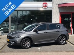 Fiat Tipo Cross - 1.0 Turbo 100 City Cross CLIMATE|APPLE/ANDROID|TREKHAAK|CAMERA|DAB|17"
