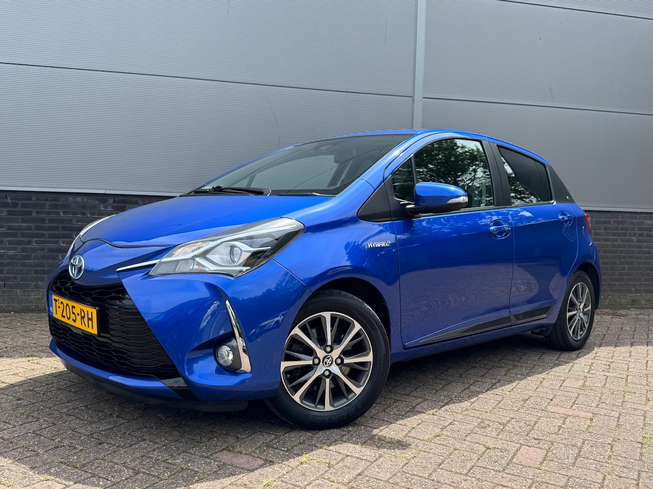 Toyota Yaris - 1.5 Hybrid Y20 Exclusive Limited Edition - AutoWereld.nl