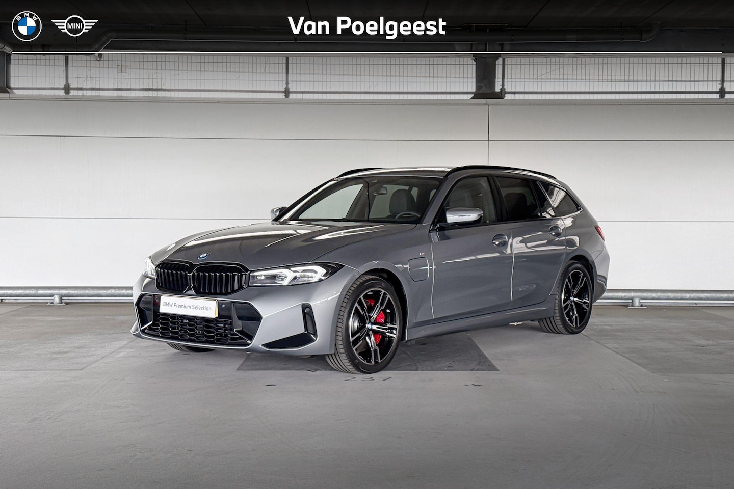 BMW 3-serie Touring - 330e 330e - AutoWereld.nl
