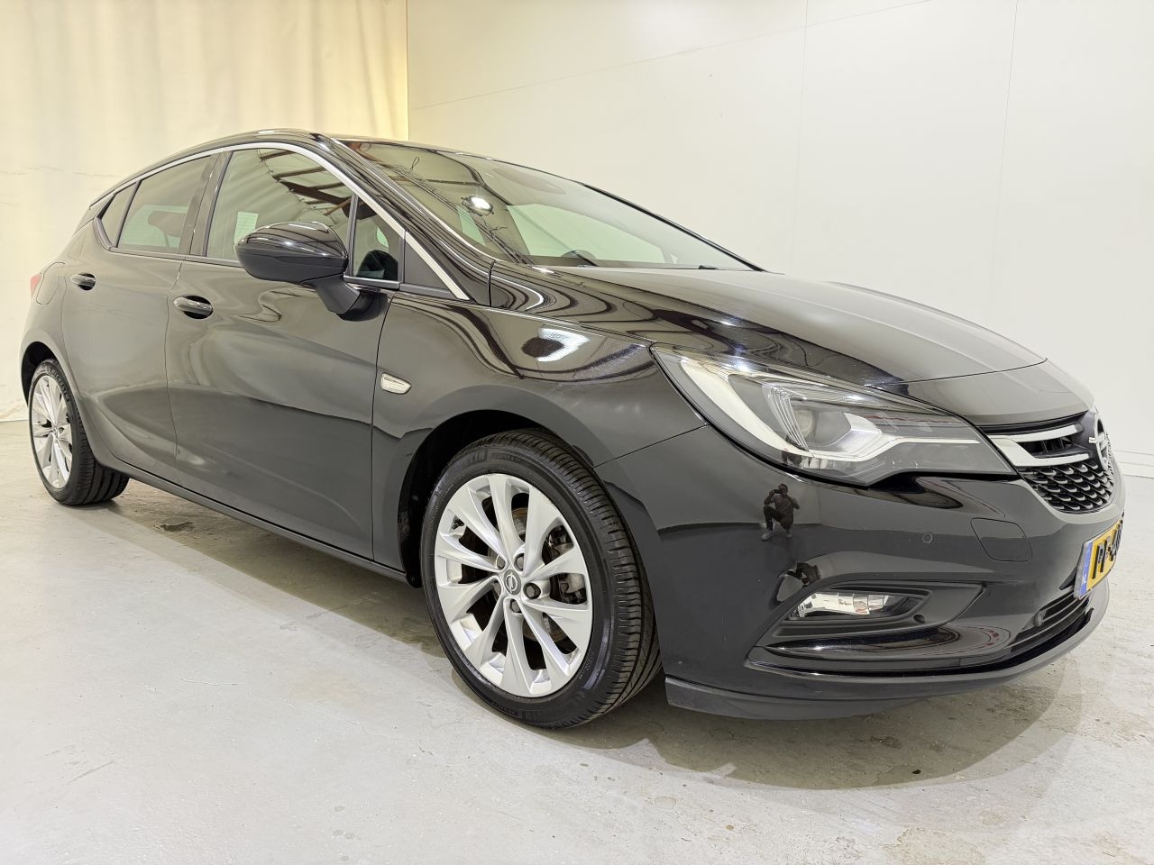 Opel Astra - HB 1.6 CDTi Innovation - AutoWereld.nl