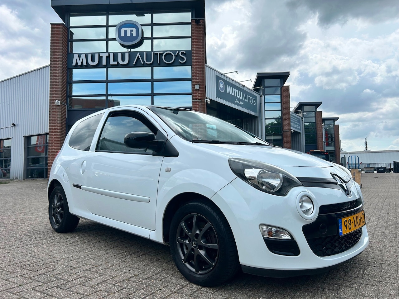Renault Twingo - 1.2 16V Collection Airco CRUISE NAP APK - AutoWereld.nl